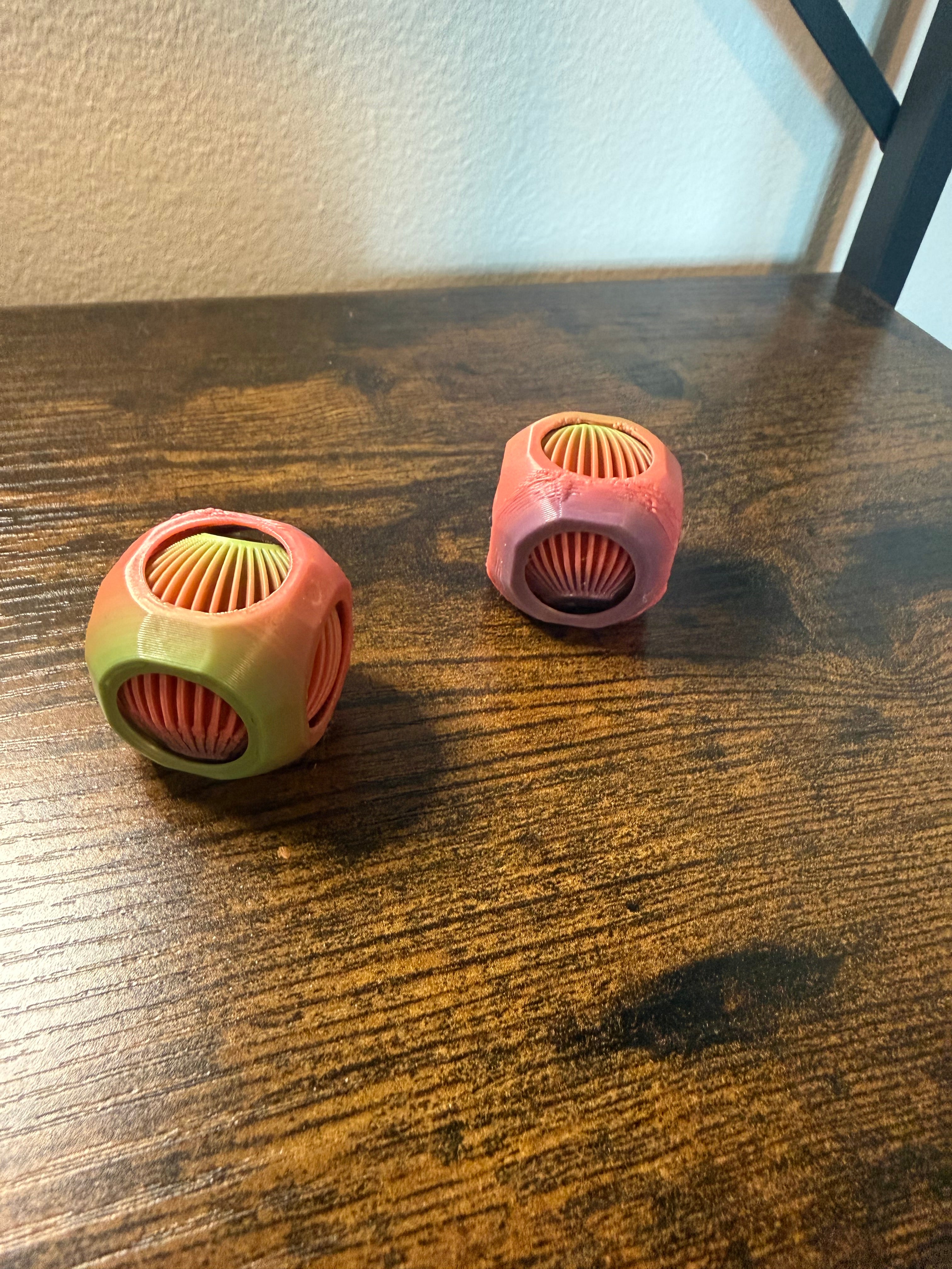Spinning fidget cube- Mini