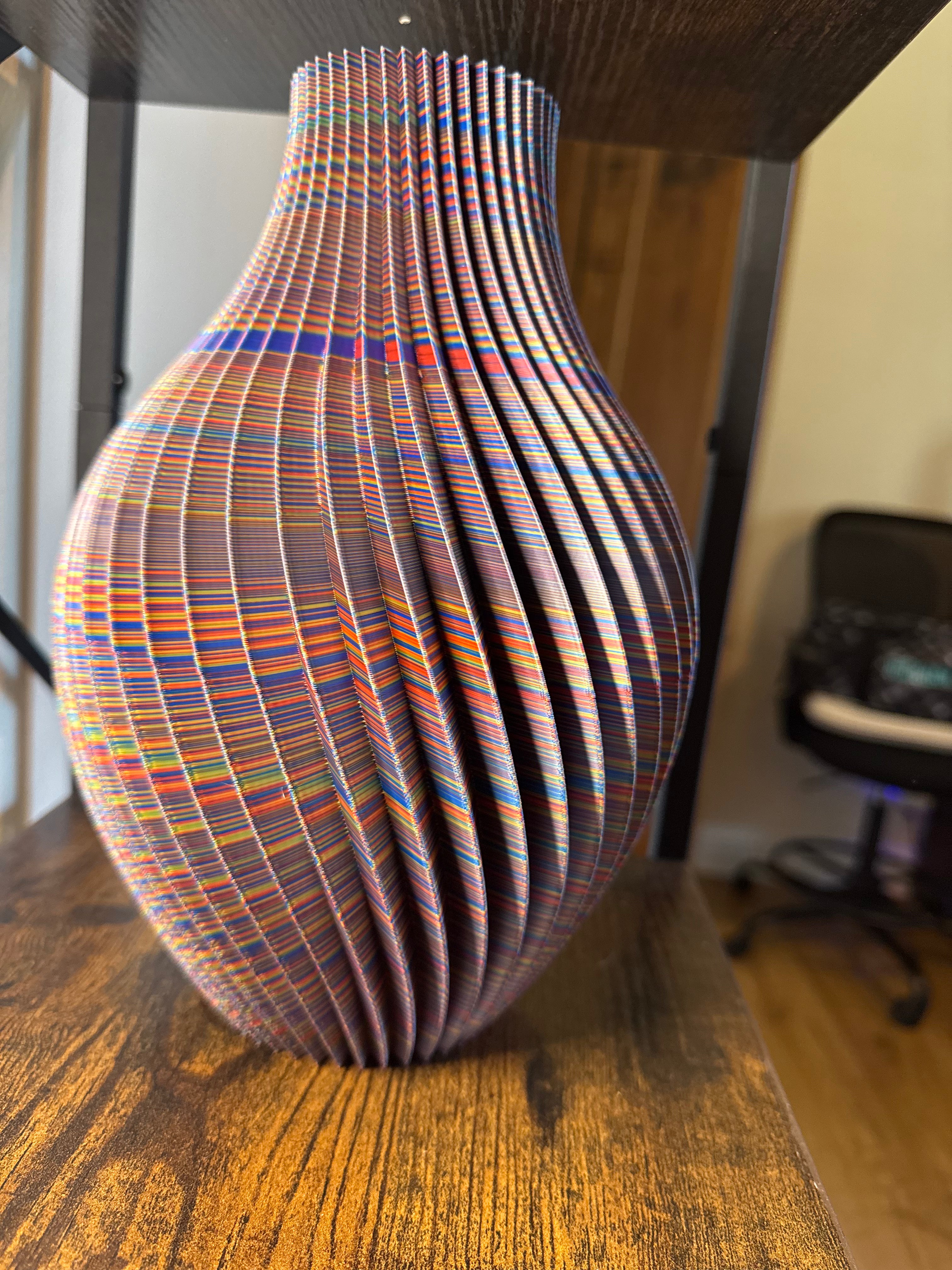 Spiral Flower Vase- Lg